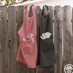 Cross-Back Garden Apron